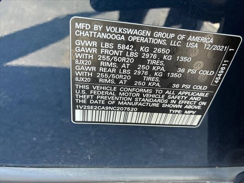 Used 2022 Volkswagen Atlas Cross Sport SEL R-Line AWD/4WD image 13