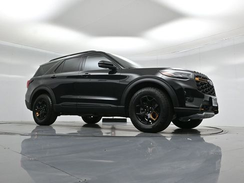 New 2026 Ford Explorer Tremor w/ Tremor Ultimate Package AWD/4WD image 3