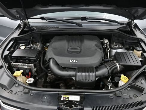 Used 2014 Jeep Grand Cherokee Altitude image 15