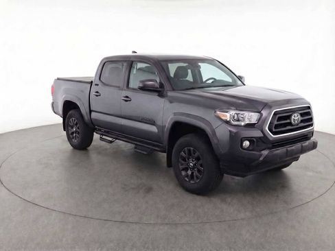 Used 2020 Toyota Tacoma SR5 image 5