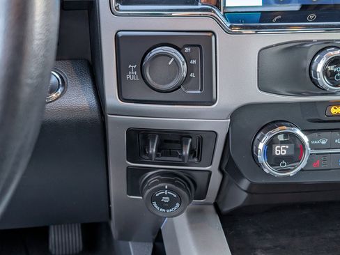 Used 2022 Ford F250 Lariat w/ Black Appearance Package image 25