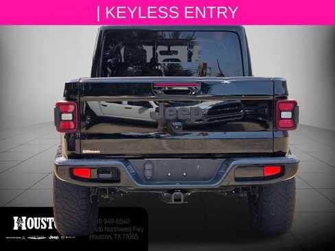 Used 2022 Jeep Gladiator Overland AWD/4WD image 5