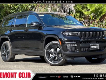 New 2025 Jeep Grand Cherokee L Limited w/ Black Appearance Package
