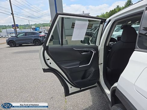 Used 2024 Toyota RAV4 XLE w/ Weather Package AWD/4WD image 34