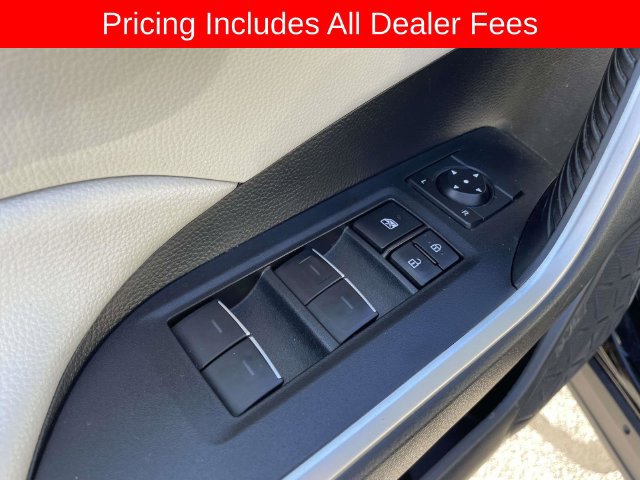 Used 2023 Toyota RAV4 XLE w/ Convenience Package AWD/4WD image 20