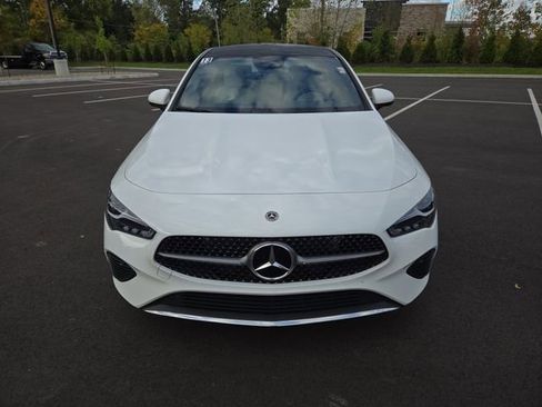 Used 2025 Mercedes-Benz CLA 250 4MATIC image 8