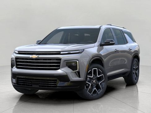 New 2026 Chevrolet Traverse High Country w/ LPO, Floor Liner Package AWD/4WD image 6