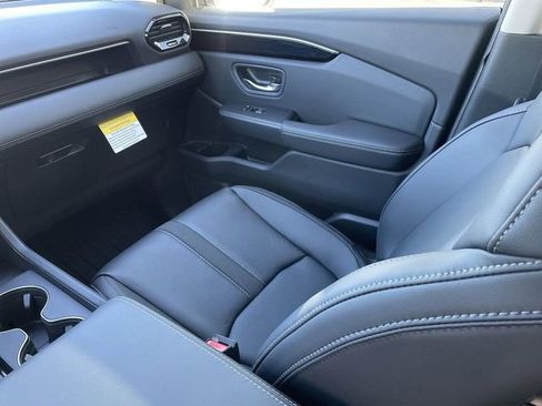 New 2025 Honda Pilot EX-L image 18