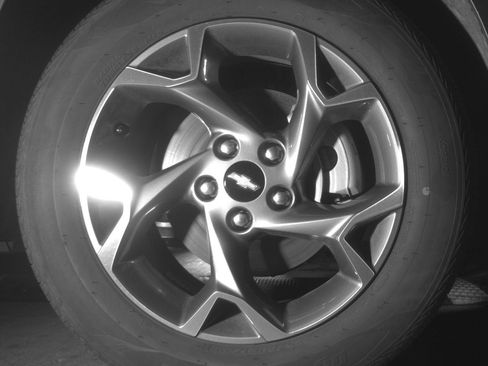 Used 2025 Chevrolet Trax LT w/ LT Convenience Package FWD image 13