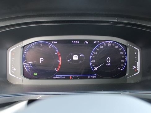 Certified 2023 Volkswagen Taos SEL AWD/4WD image 14