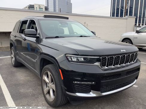 Used 2022 Jeep Grand Cherokee L Limited image 4