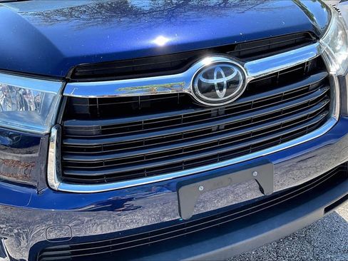 Used 2016 Toyota Highlander Limited Platinum image 30