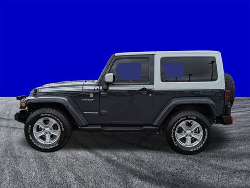 Used 2017 Jeep Wrangler Sahara w/ Quick Order Package 24E Chief AWD/4WD image 7