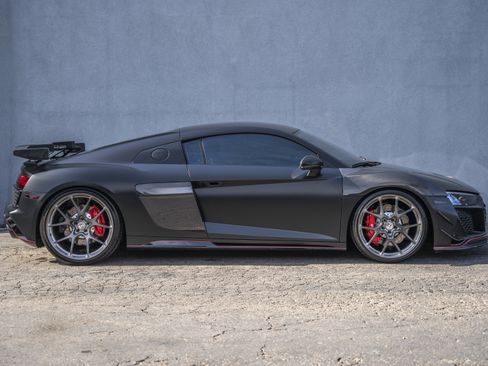 Used 2023 Audi R8 V10 performance image 6