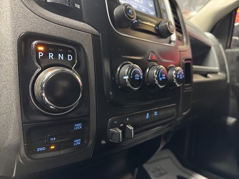 Used 2020 RAM 1500 Tradesman w/ Chrome Plus Package image 12