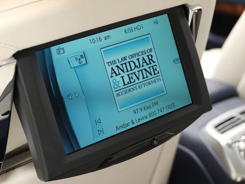 Used 2015 Rolls-Royce Ghost RWD image 65