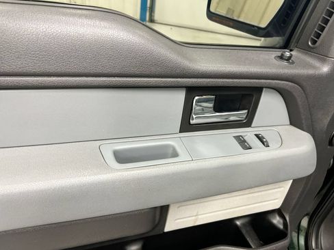 Used 2013 Ford F150 XLT w/ Mid Equipment Group RWD image 19