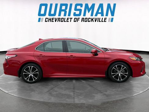 Used 2020 Toyota Camry SE w/ Audio Package AWD/4WD image 7