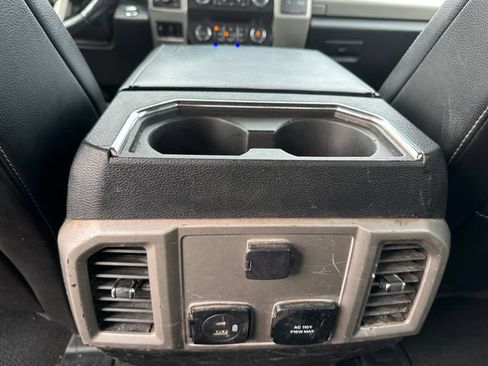 Used 2021 Ford F250 Lariat AWD/4WD image 9