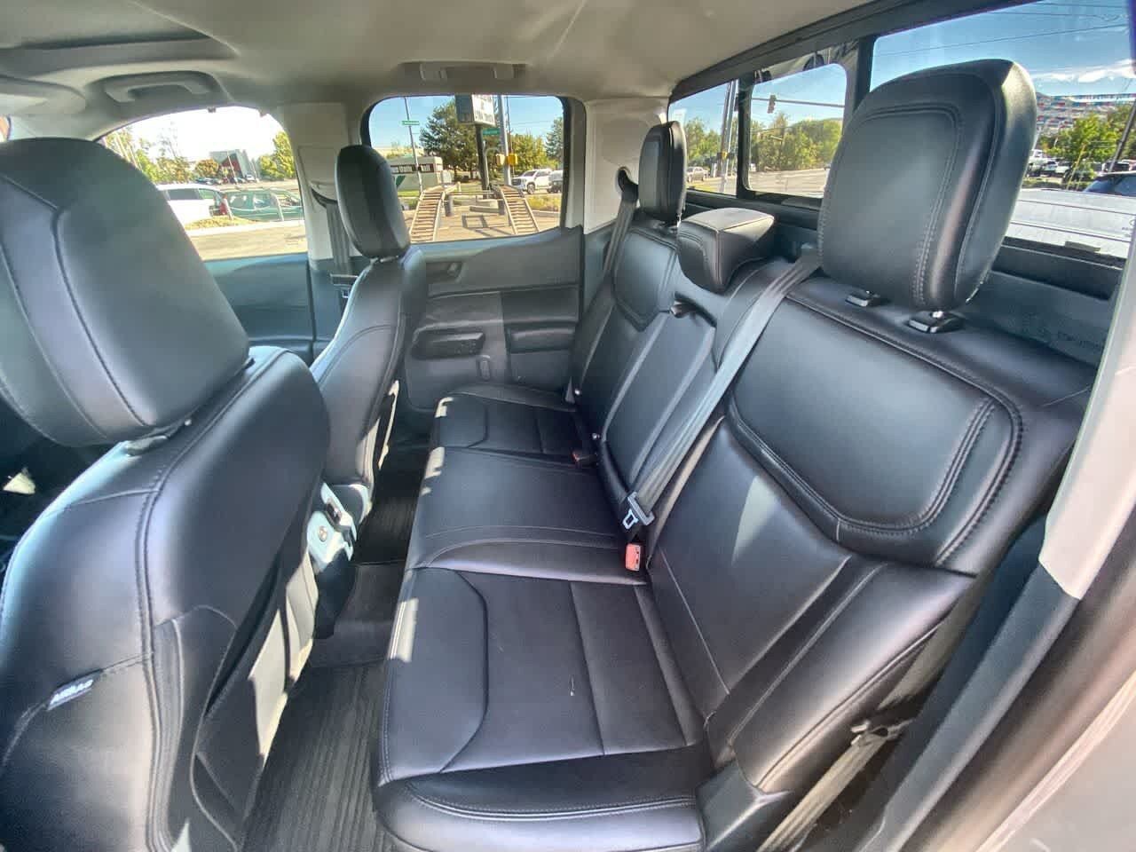 Used 2023 Ford Maverick Lariat w/ Lariat Luxury Package FWD image 23