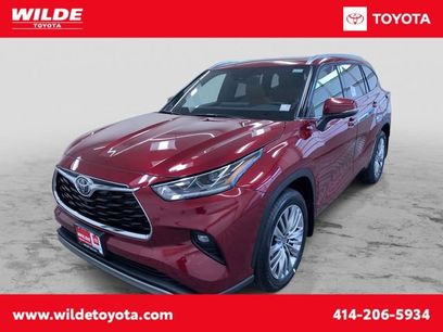 New 2026 Toyota Highlander Platinum