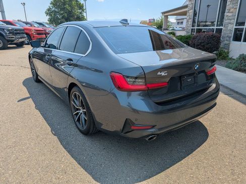 Used 2021 BMW 330i Sedan w/ Convenience Package RWD image 3