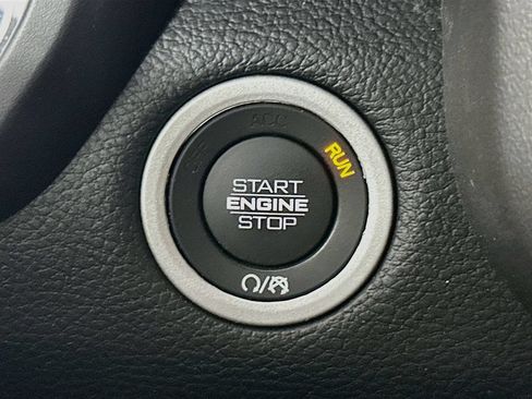 Certified 2022 RAM 1500 Big Horn AWD/4WD image 20