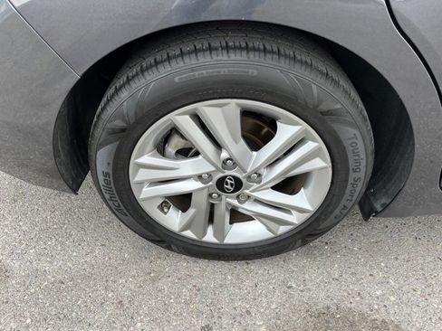 Used 2020 Hyundai Elantra SEL w/ Cargo Package (C1) image 17