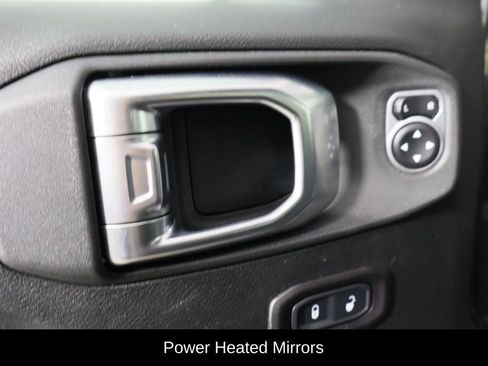 Used 2018 Jeep Wrangler Unlimited Sport S image 22