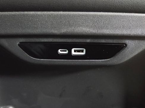 New 2026 Chrysler Pacifica Select image 34