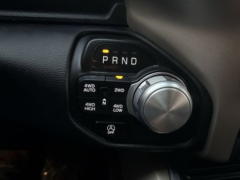 Used 2021 RAM 1500 Laramie image 28