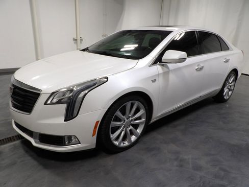 Used 2019 Cadillac XTS Vsport Platinum AWD/4WD image 4