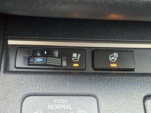 Used 2016 Lexus ES 350 w/ Navigation System Package image 20