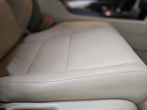 Used 2010 Honda Accord LX-P image 38