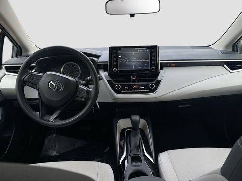 Used 2021 Toyota Corolla LE w/ Carpet Mat Package (TMS) image 21