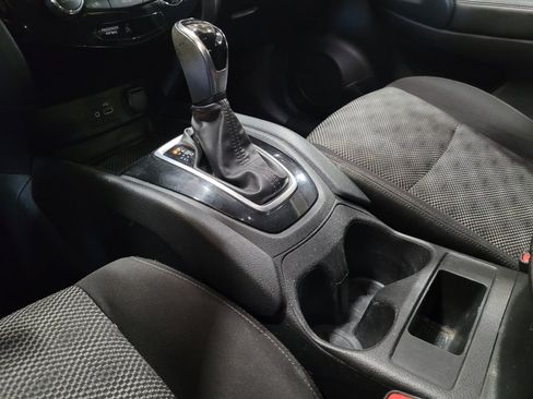 Used 2019 Nissan Rogue Sport SV FWD image 26