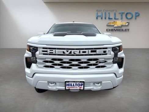 Used 2025 Chevrolet Silverado 1500 Custom Trail Boss AWD/4WD image 13
