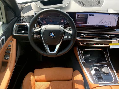 Used 2026 BMW X5 xDrive40i w/ Premium Package AWD/4WD image 5