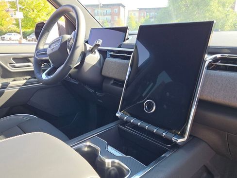 New 2026 GMC Sierra EV Elevation AWD/4WD image 7