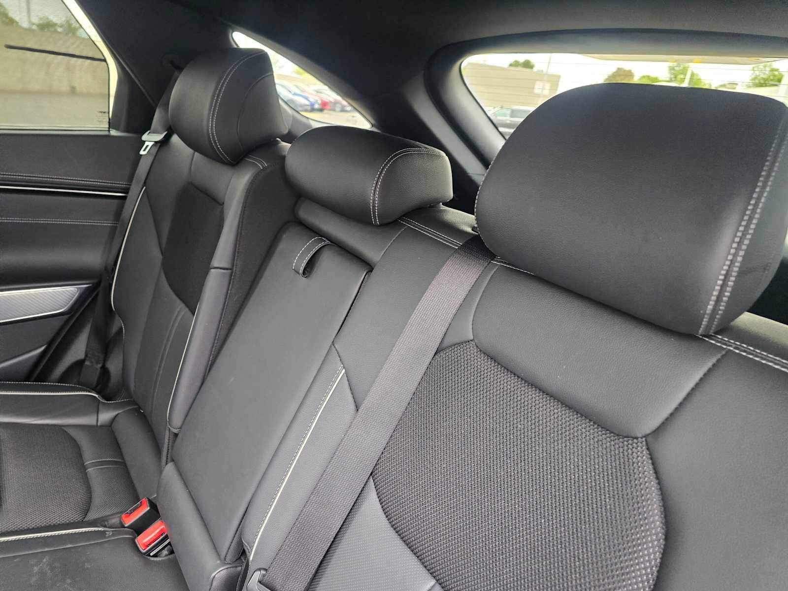Used 2023 Genesis GV70 2.5T w/ Sport Prestige Package AWD/4WD image 18