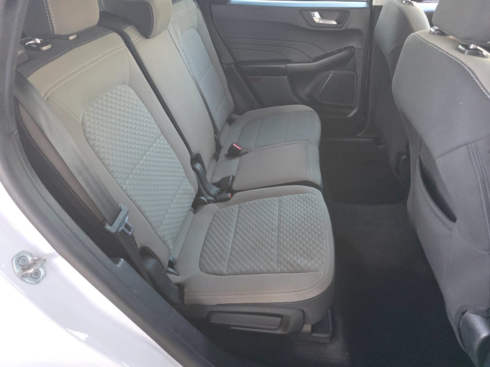 Used 2021 Ford Escape SE FWD image 32