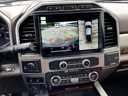 Used 2022 Ford F350 King Ranch w/ King Ranch Ultimate Package AWD/4WD image 22