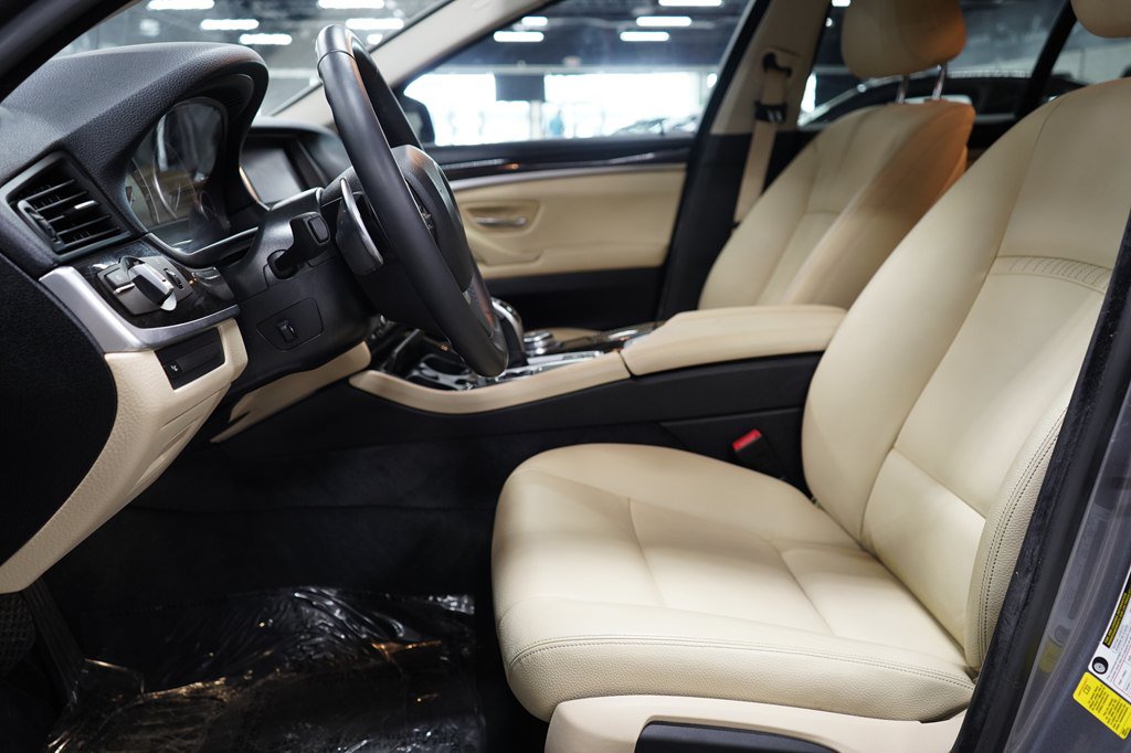 Used 2016 BMW 535i Sedan RWD image 11