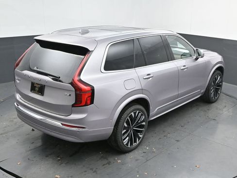 New 2026 Volvo XC90 B6 Plus w/ Protection Package Premier image 36