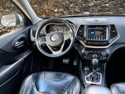 Used 2014 Jeep Cherokee Latitude w/ Comfort/Convenience Group image 5