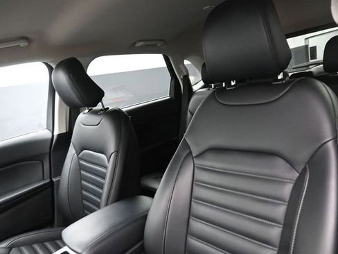 Certified 2022 Ford Edge SEL AWD/4WD image 10