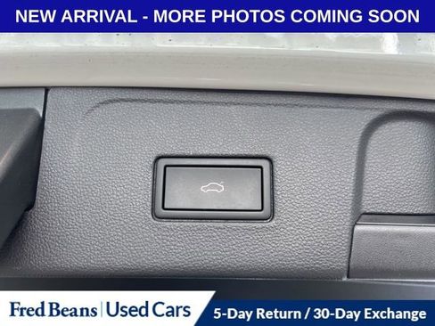 Used 2023 Volkswagen Atlas SE image 8