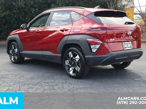Used 2025 Hyundai Kona SEL image 9