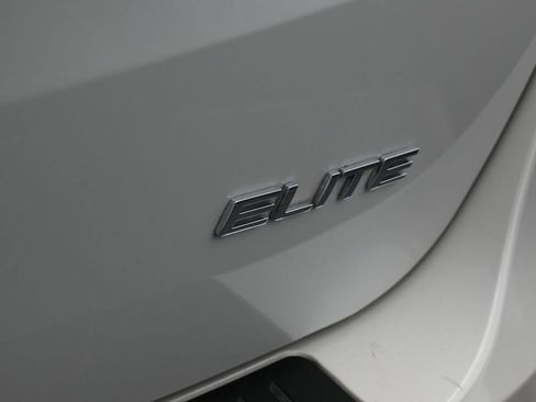 Used 2025 Honda Odyssey Elite image 40