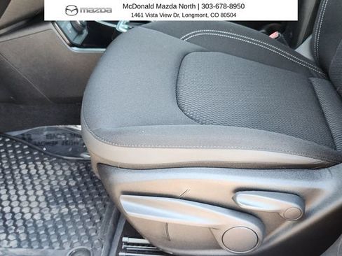 Used 2023 Jeep Renegade Altitude AWD/4WD image 8